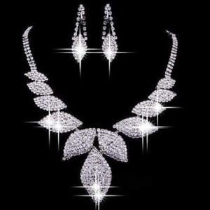 Crystal Rhinestone Fashion Wedding Jewelry Set!!